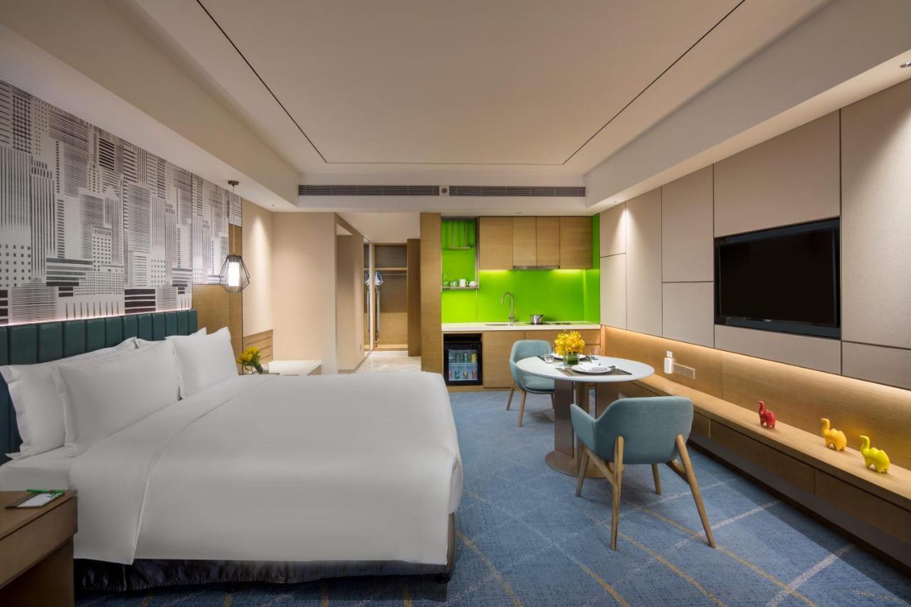 Holiday Inn & Suites Lanzhou Center, An Ihg Hotel Exterior photo